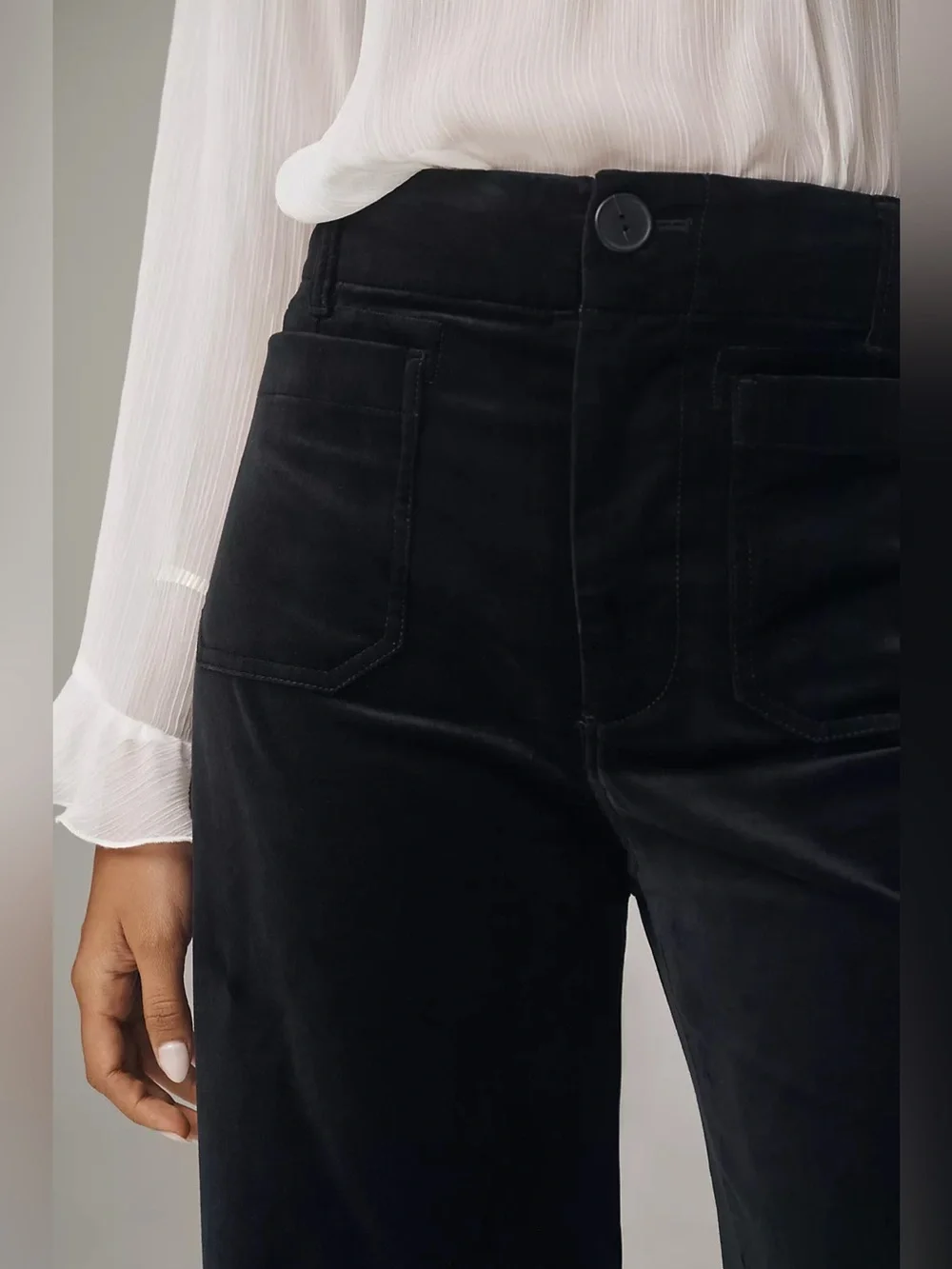 Maeve Anthropologie The Colette Velvet Cropped Wide Leg Pants Black Size 31